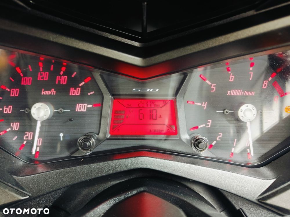 Yamaha Tmax - 14