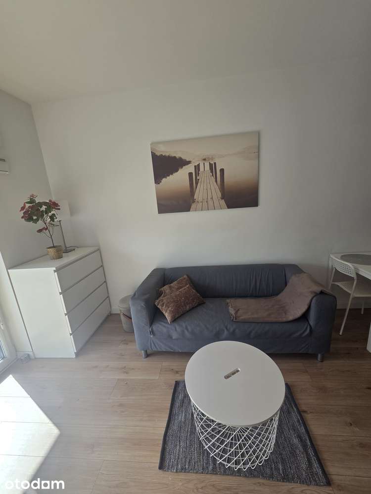 Mieszkanie 2 pokojowe z balkonem i 2 miejscami postojowymi w garażu