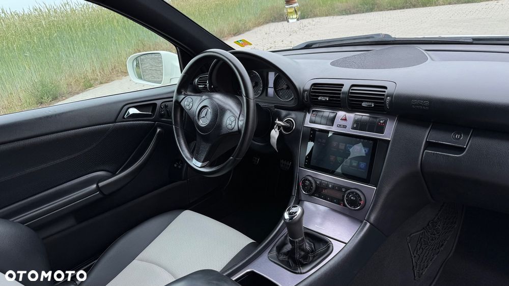 Mercedes-Benz CLC 200 Kompressor - 35