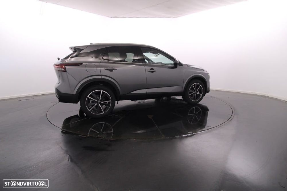 Nissan Qashqai 1.3 DIG-T Tekna SKY - 8