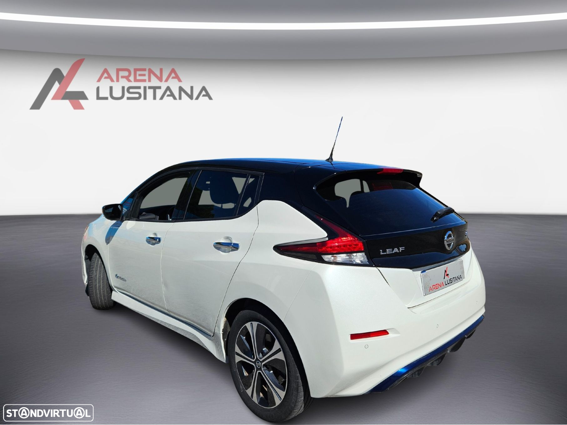 Nissan Leaf N-Connecta Two Tone - 5