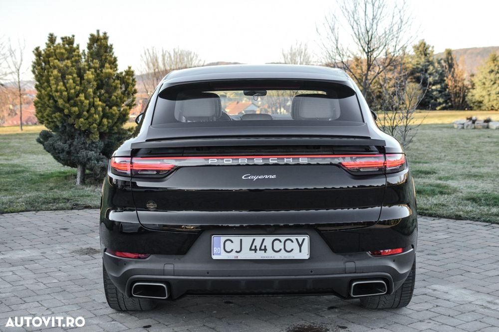 Porsche Cayenne - 14