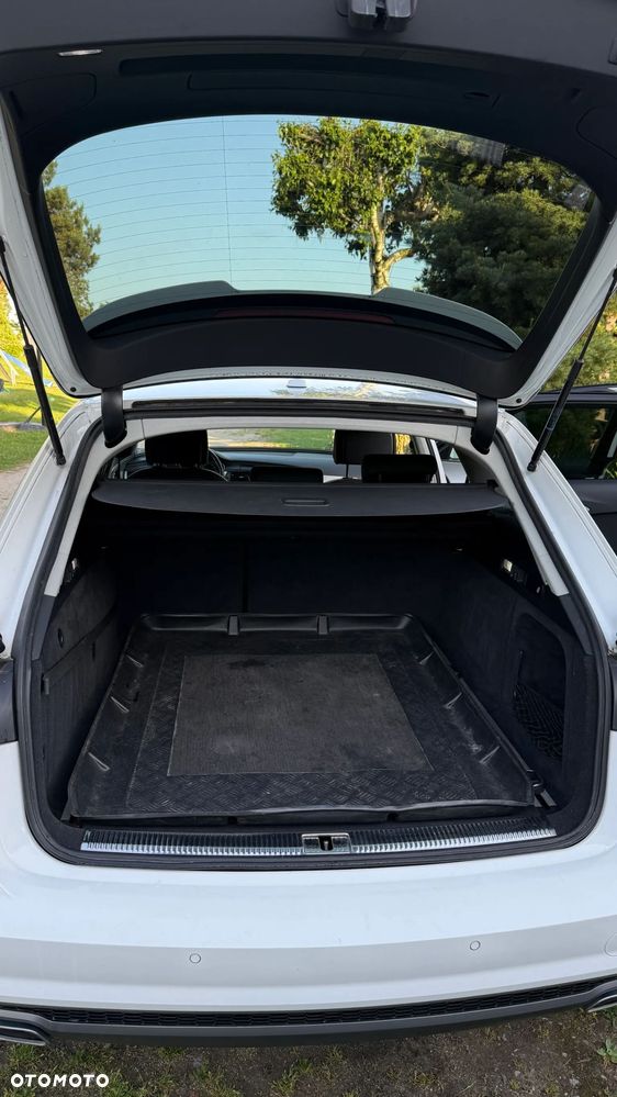 Audi A6 Avant 2.0 TDI quattro S tronic - 27