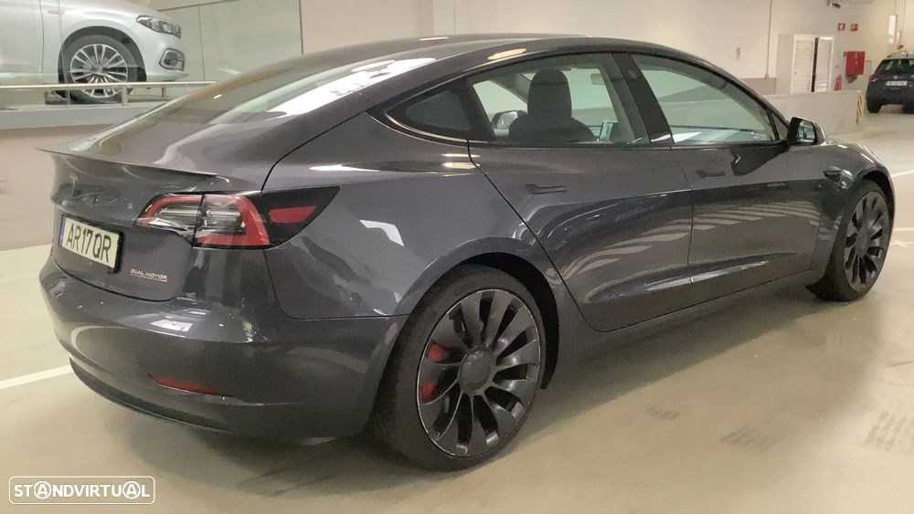 Tesla Model Y Performance Tração Integral - 3