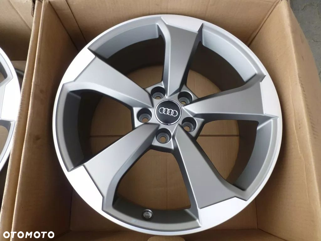 AUDI RS3 ORYGINALNE FELGI ROTOR 8/8,5 ET 42/46 X19 - 3