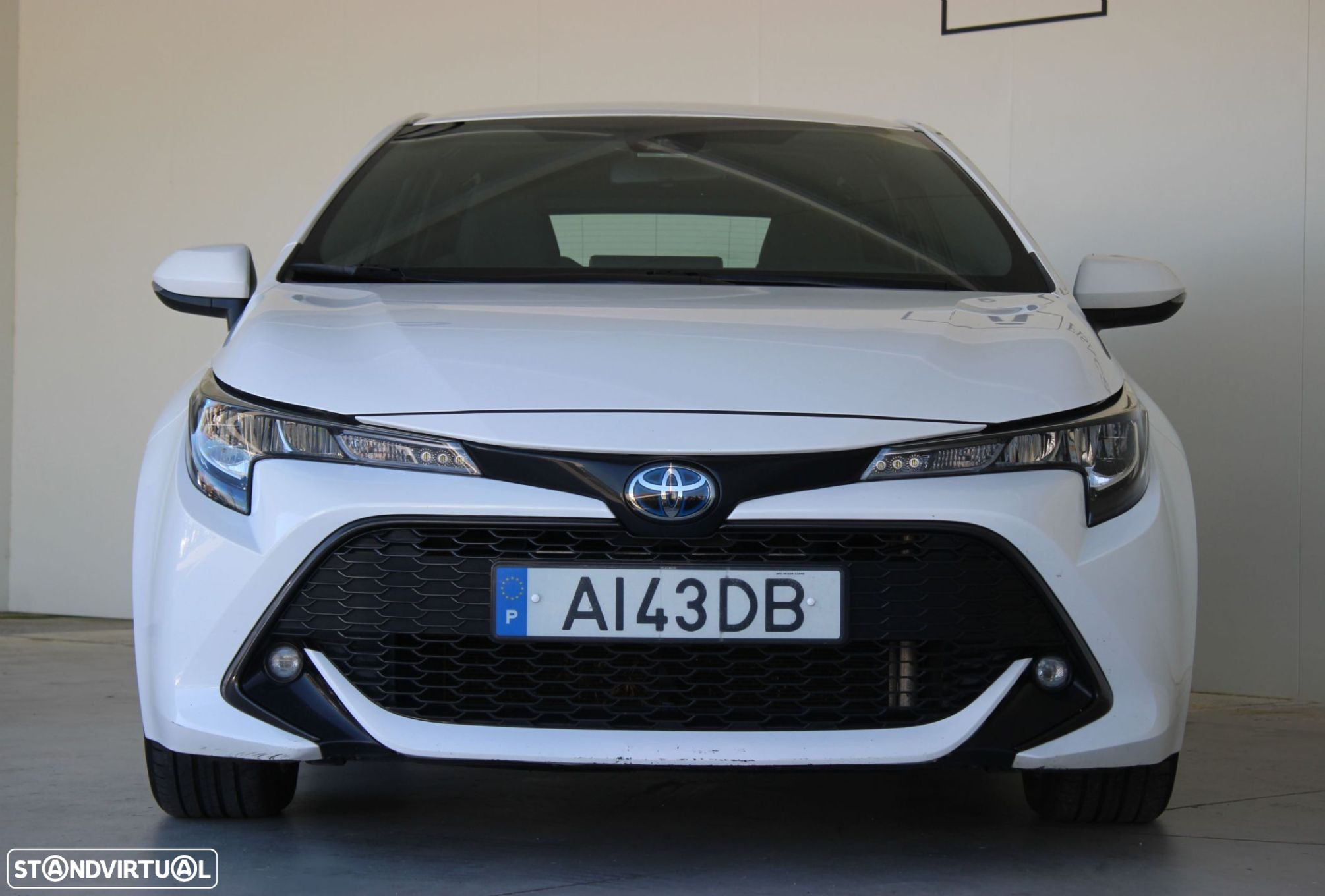 Toyota Corolla 1.8 Hybrid Comfort - 2