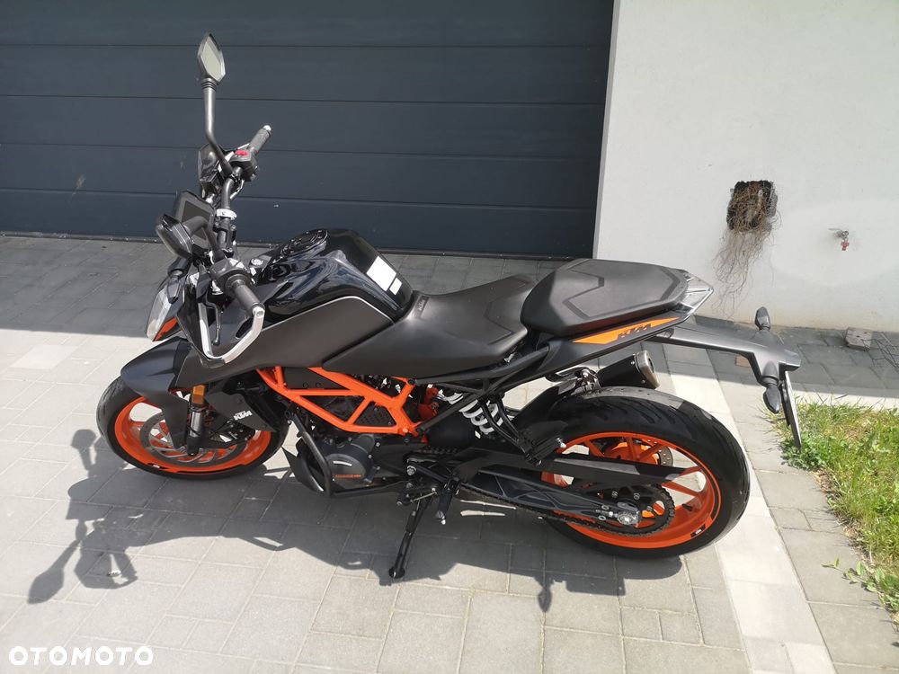 KTM Duke - 11