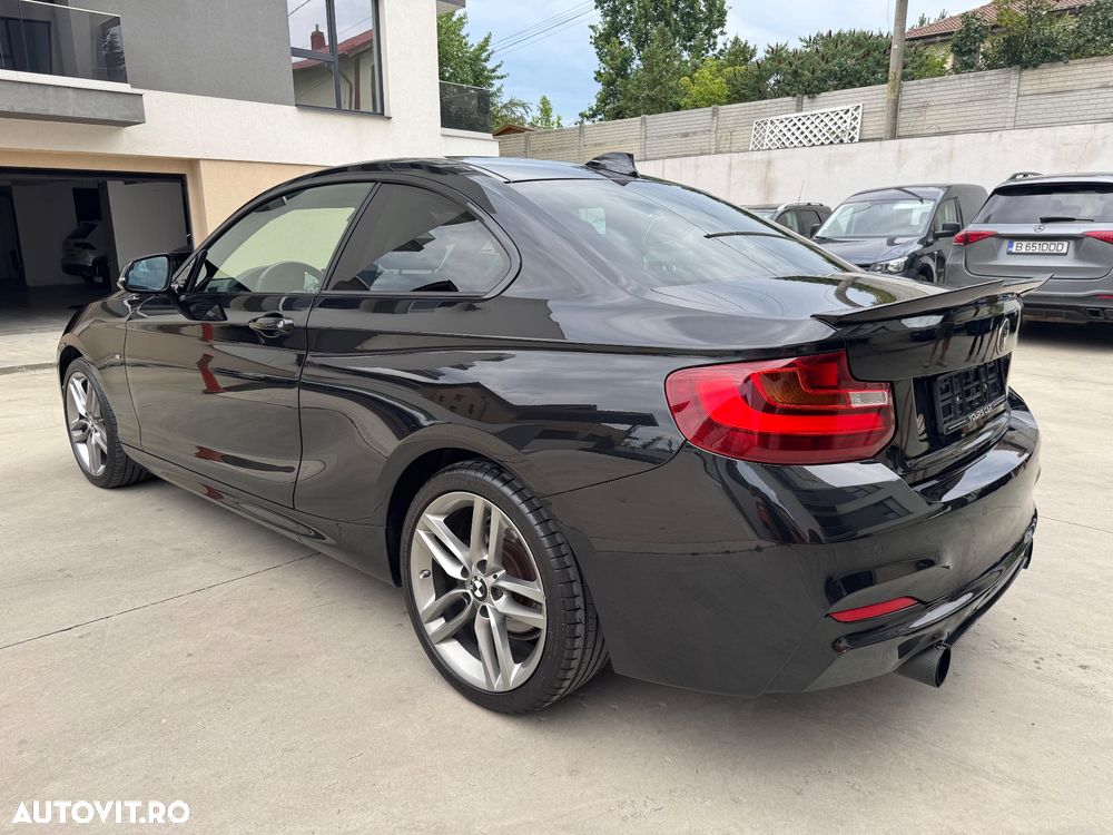 BMW Seria 2 218i Sport Line - 7