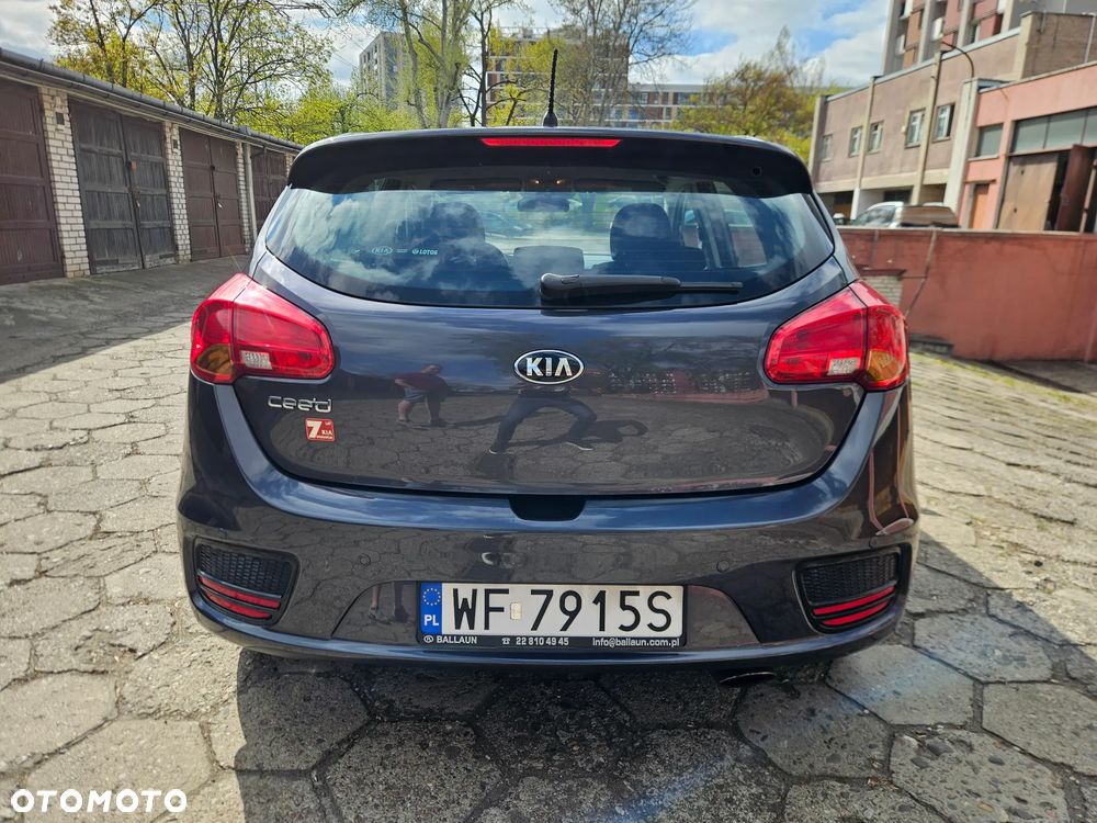 Kia Ceed 1.6 GDI M DCT - 6