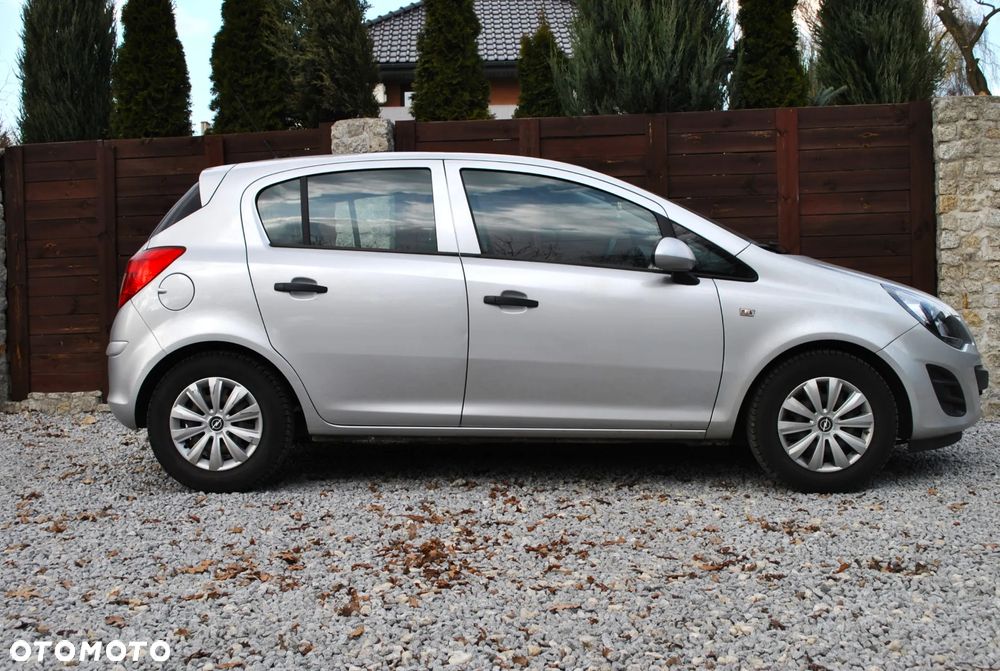 Opel Corsa 1.2 16V Enjoy - 6