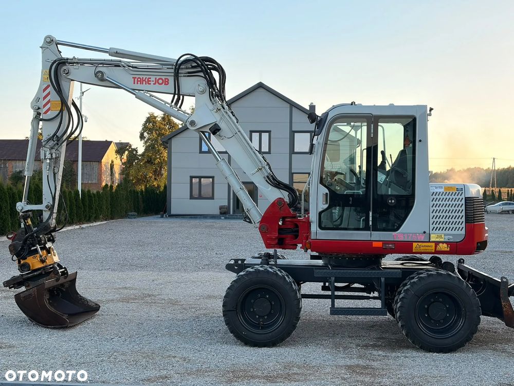 Takeuchi tb175w - 14