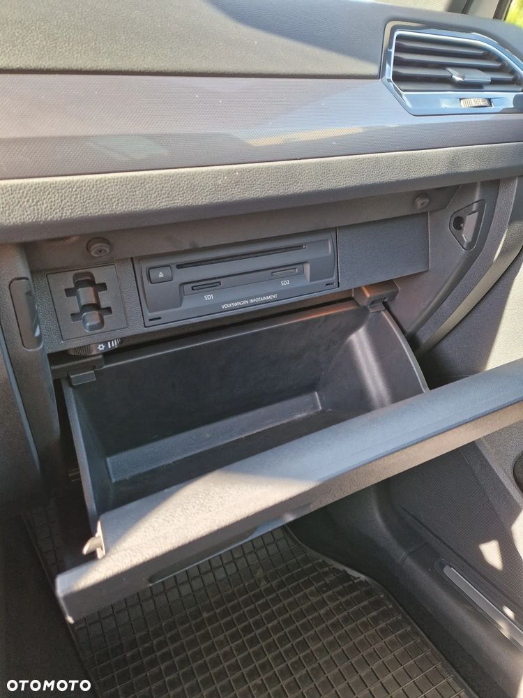 Volkswagen Tiguan - 15