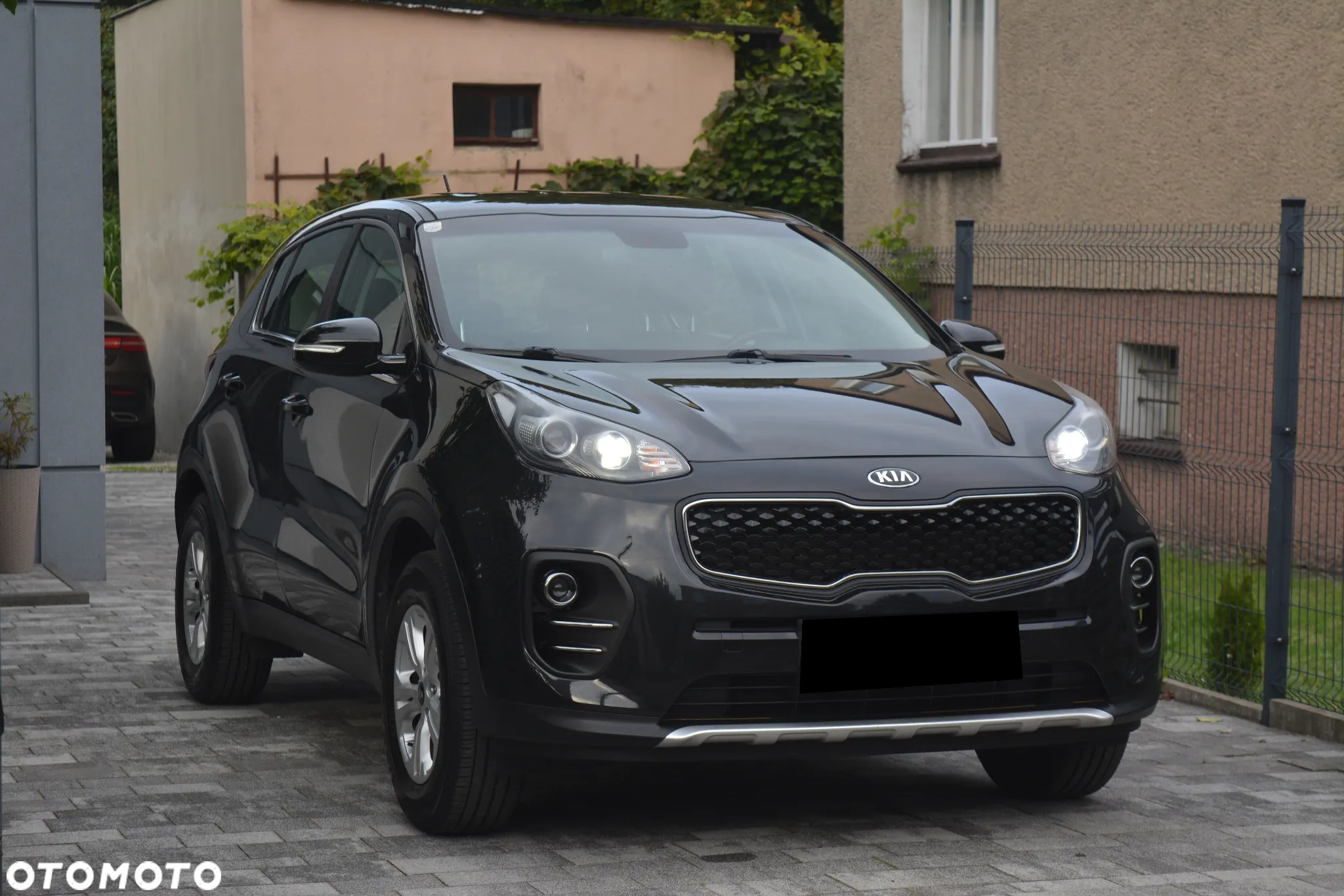 Kia Sportage 1.6 GDI Black Edition 2WD - 22