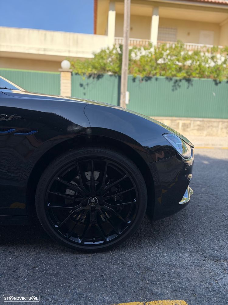 Maserati Ghibli Hybrid - 13