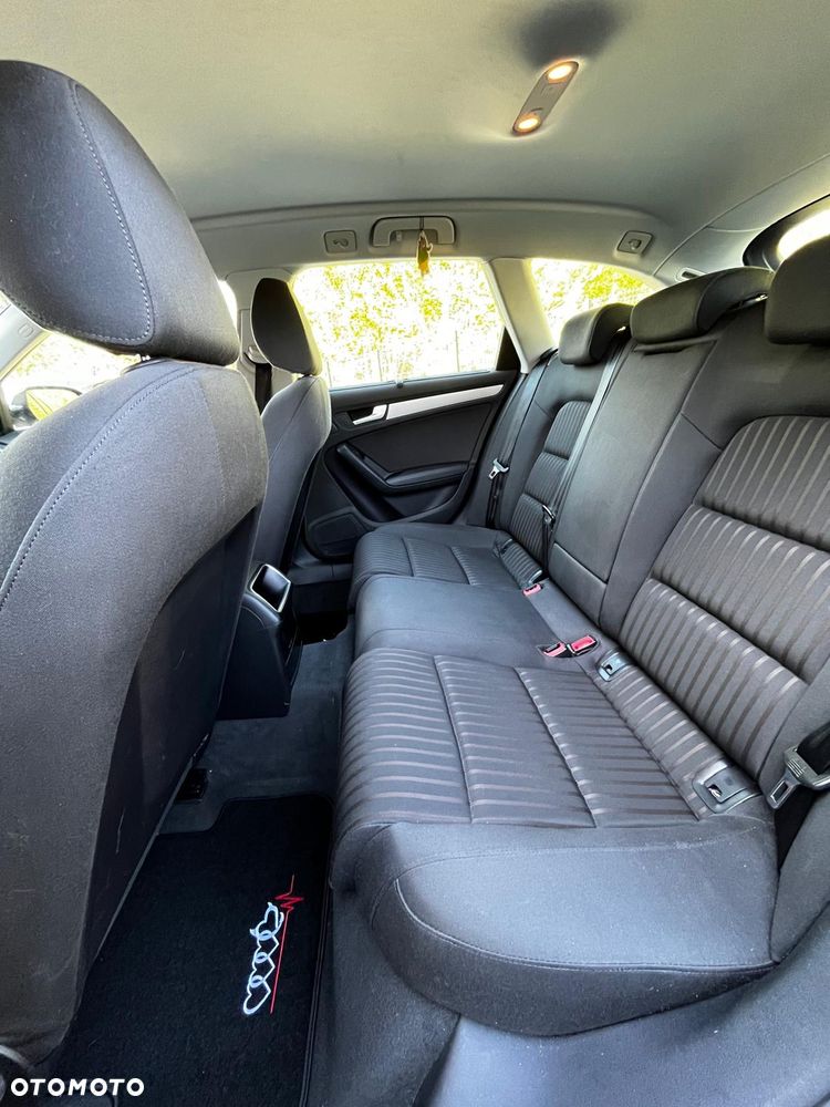 Audi A4 Avant 2.0 TDI - 13