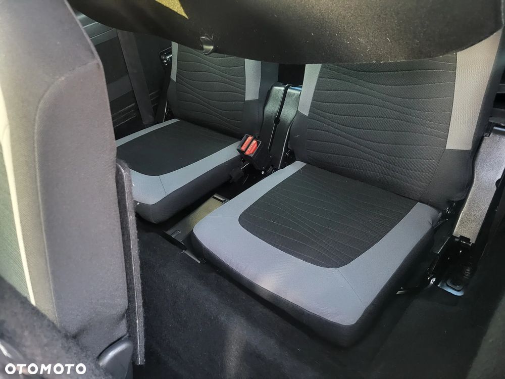 Citroën C4 Grand Picasso 1.6 e-HDi Intensive - 32