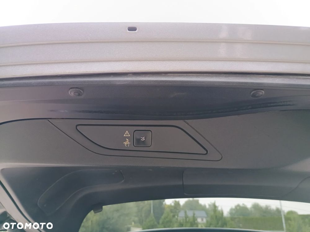 Citroën C4 SpaceTourer PureTech 130 Stop&Start SHINE - 16