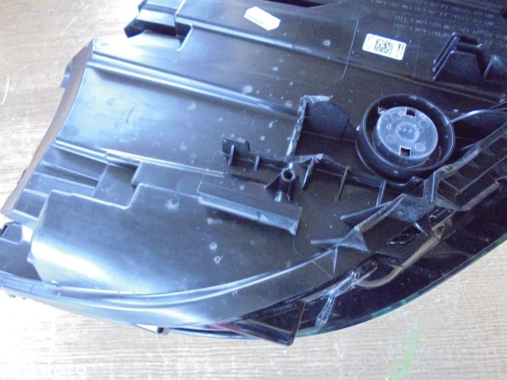 BMW 1 F40 LAMPA LEWY PRZÓD EUROPA - 7
