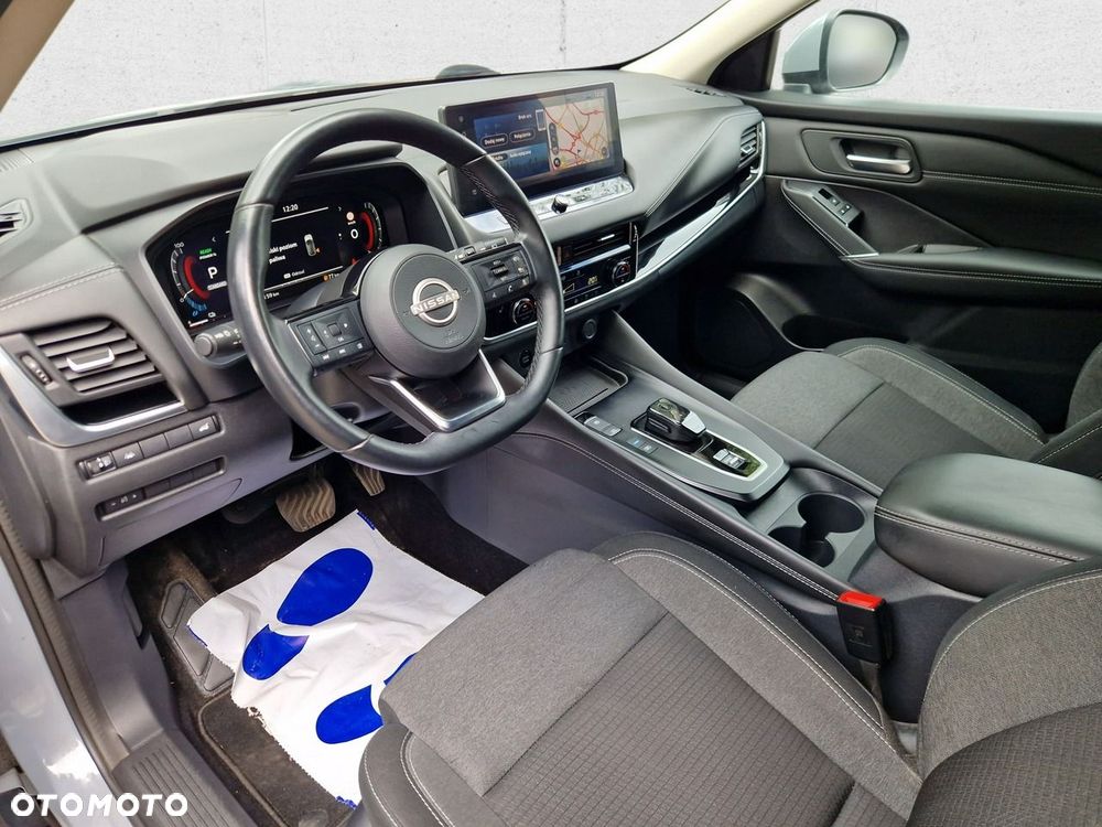Nissan Qashqai - 12
