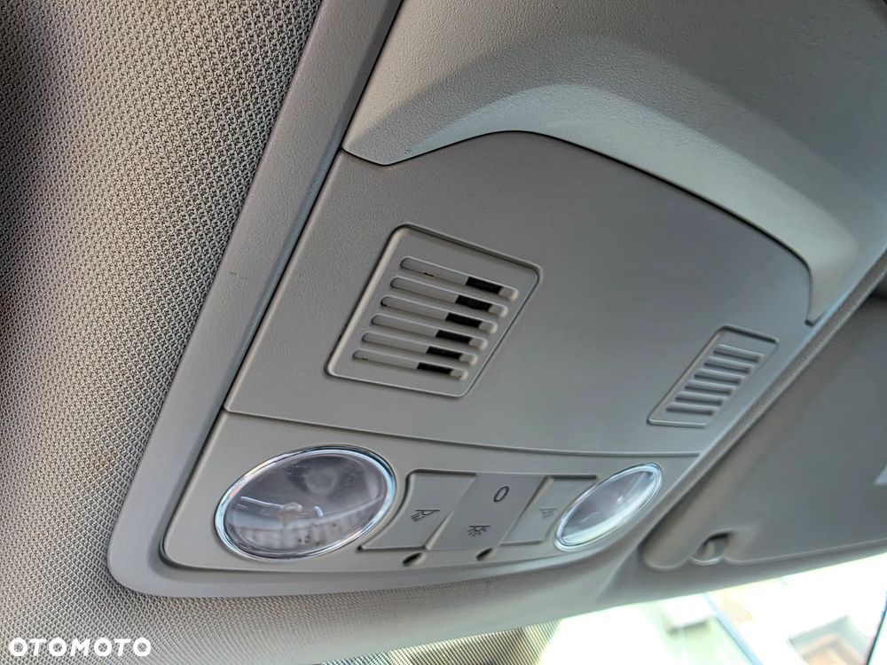 Skoda Octavia 2.0 TDI Style DSG - 23