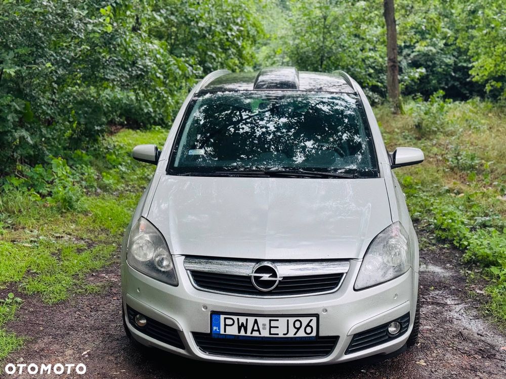 Opel Zafira 1.9 CDTI Sport ActiveSelect - 1