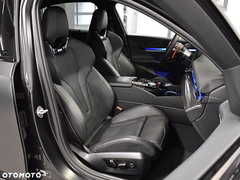 BMW M5 - 12