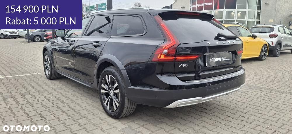 Volvo V90 Cross Country - 26