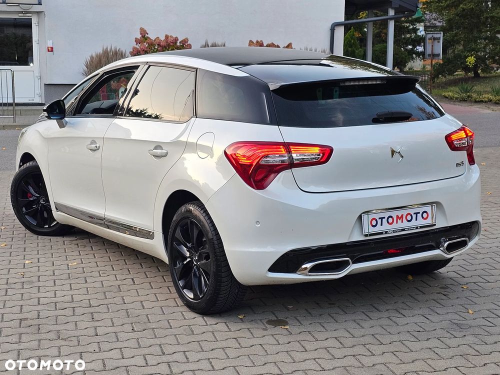 DS Automobiles DS 5 - 8
