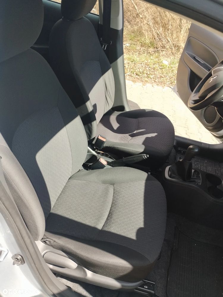 Mitsubishi Space Star 1.0 Plus - 19