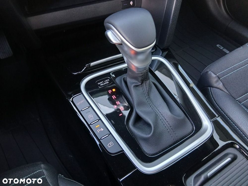 Kia XCeed 1.6 T-GDI Tribute DCT - 27