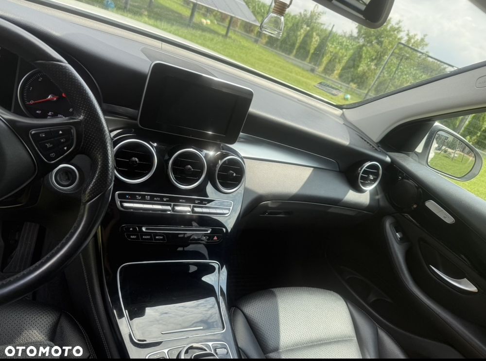 Mercedes-Benz GLC 220 d 4-Matic - 10