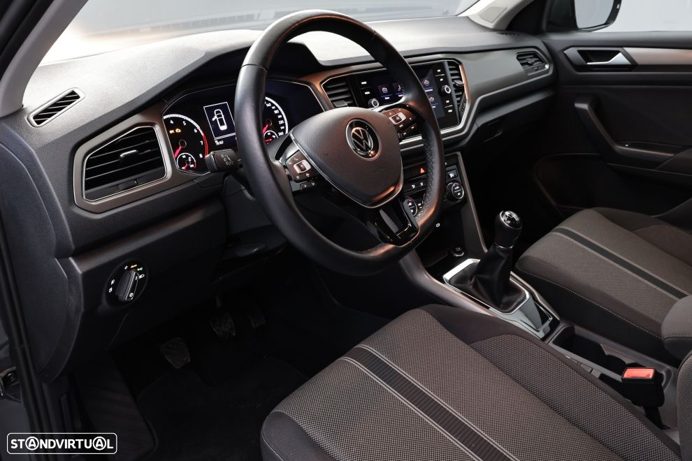 VW T-Roc 1.0 TSI - 21