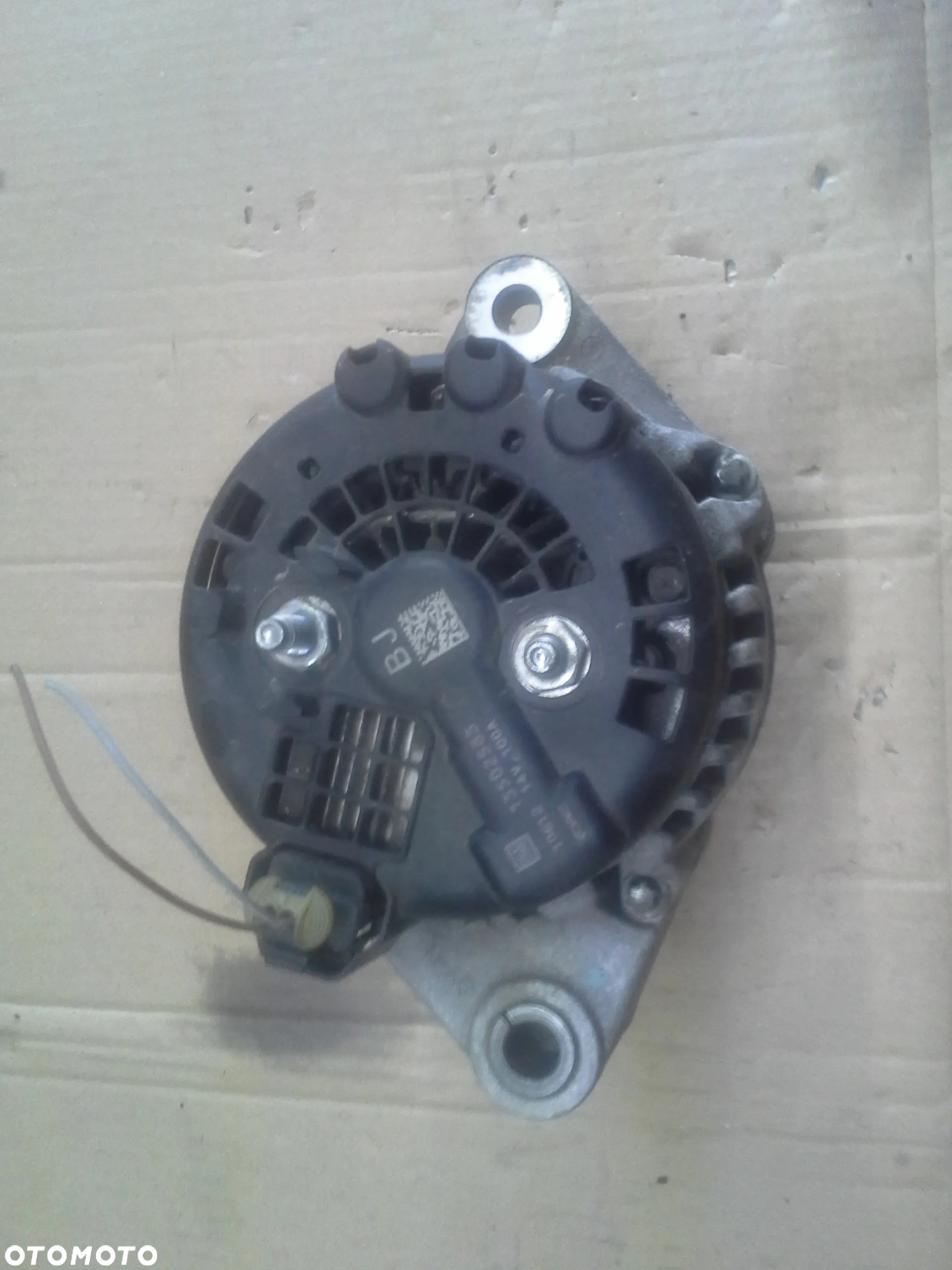 Opel Insignia 2.0 CDTi alternator 100A 13502583 - 8