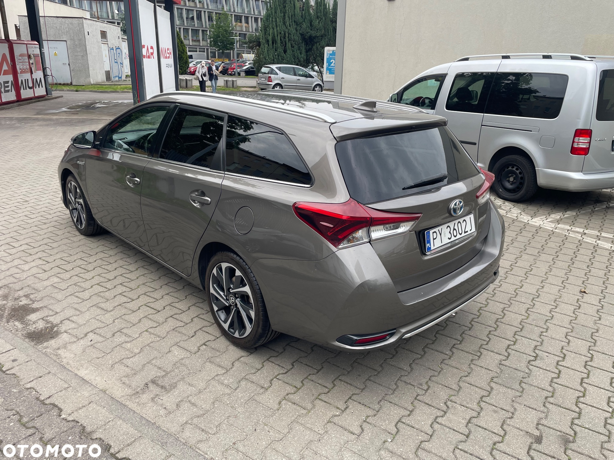 Toyota Auris 1.8 VVT-i Hybrid Automatik Life - 3