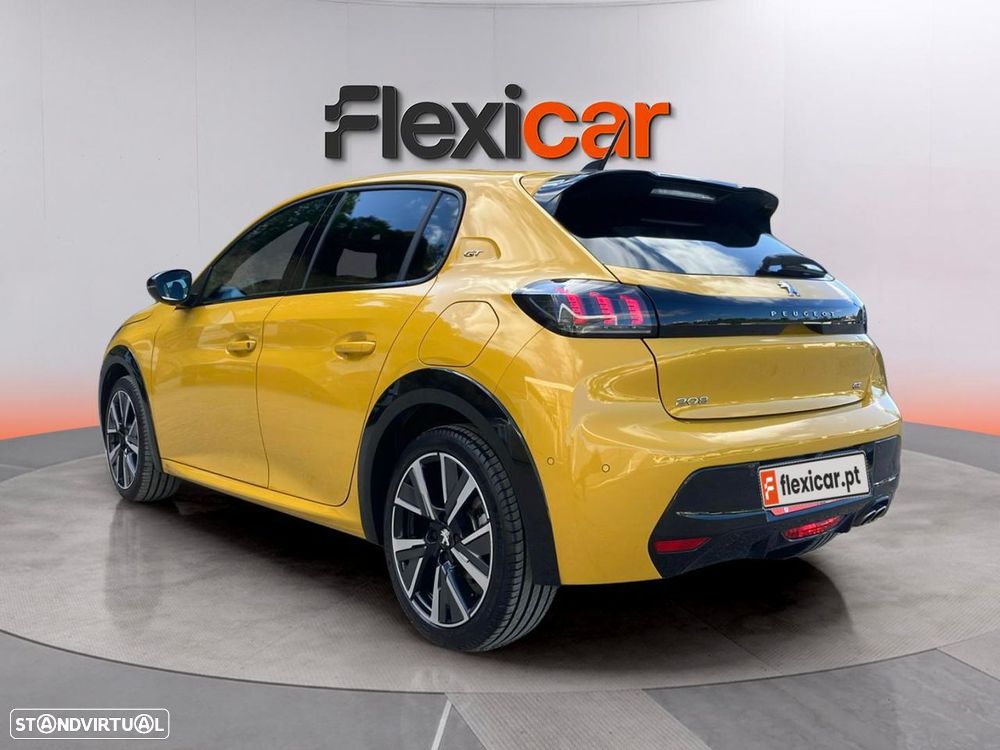 Peugeot 208 - 5