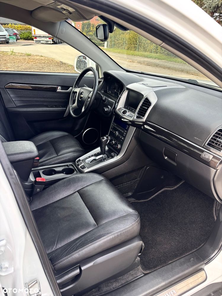 Chevrolet Captiva - 15