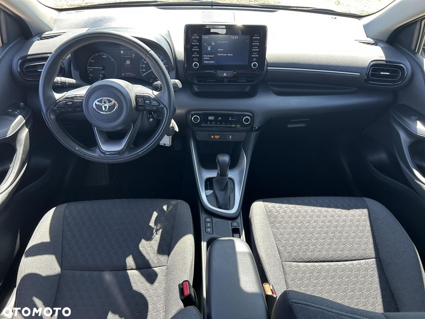 Toyota Yaris - 12