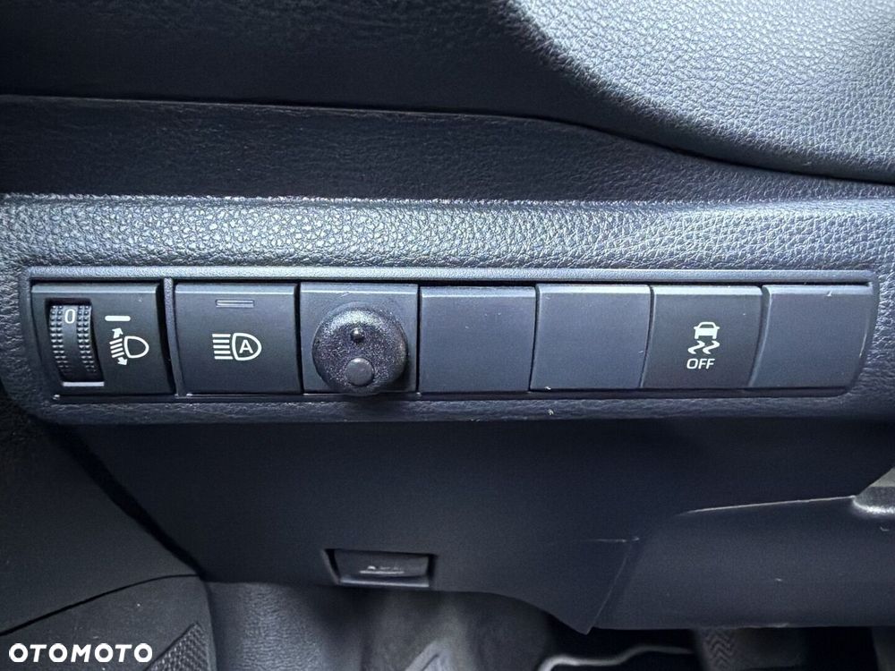 Toyota Corolla - 26