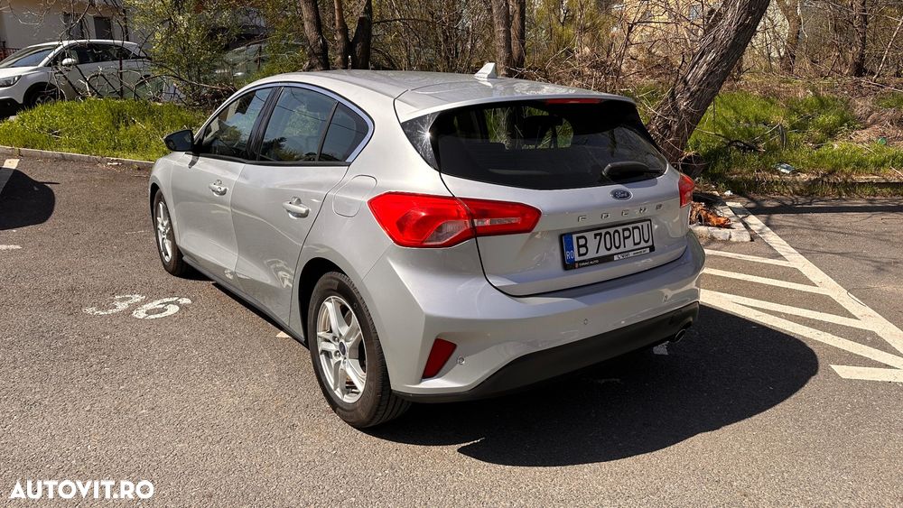Ford Focus 1.0 EcoBoost Active - 5