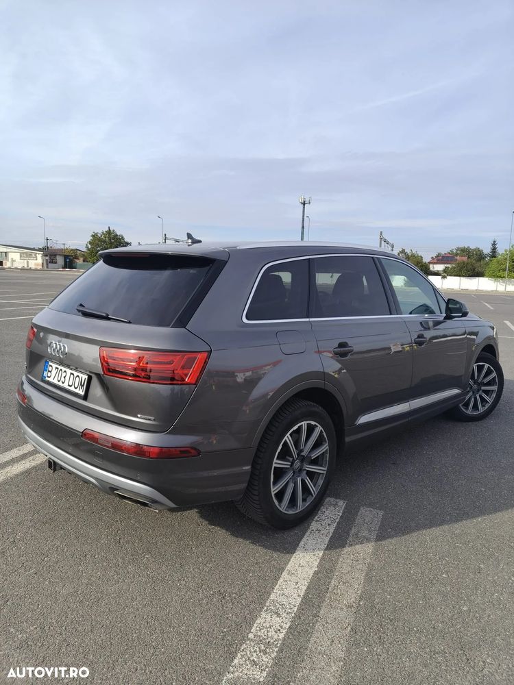 Audi Q7 - 8