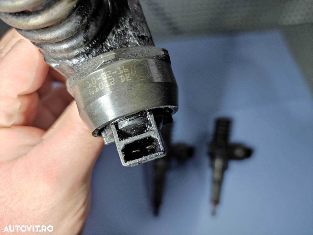 Injector volkswagen vw passat b6 2.0 BMP cod 038130080ax - 7