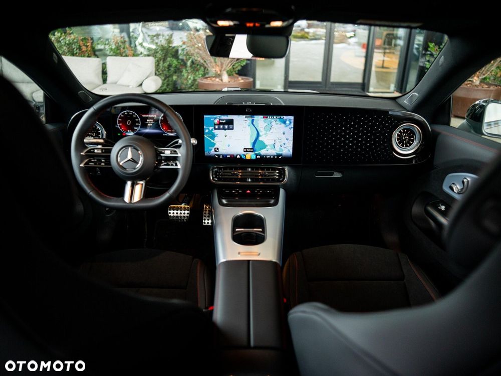 Mercedes-Benz CLA - 28