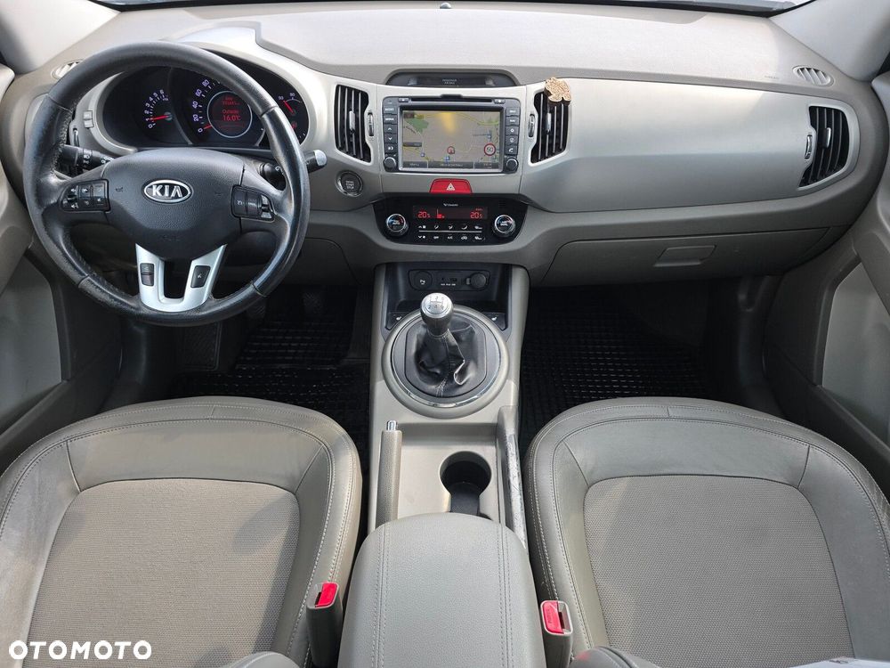 Kia Sportage - 10