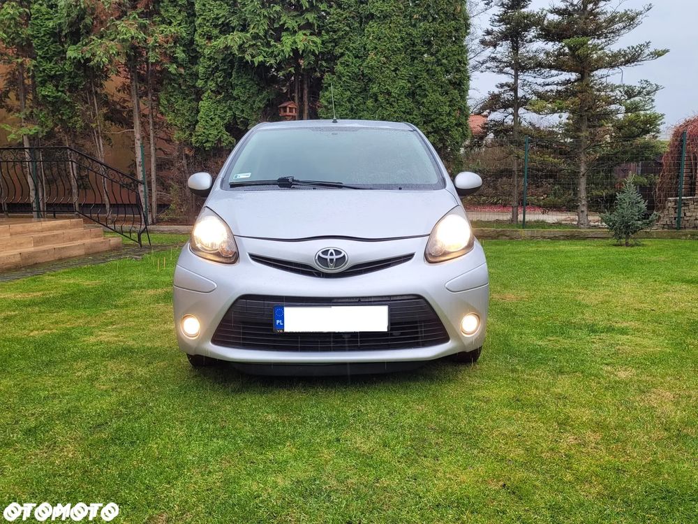Toyota Aygo Cool&Go - 12