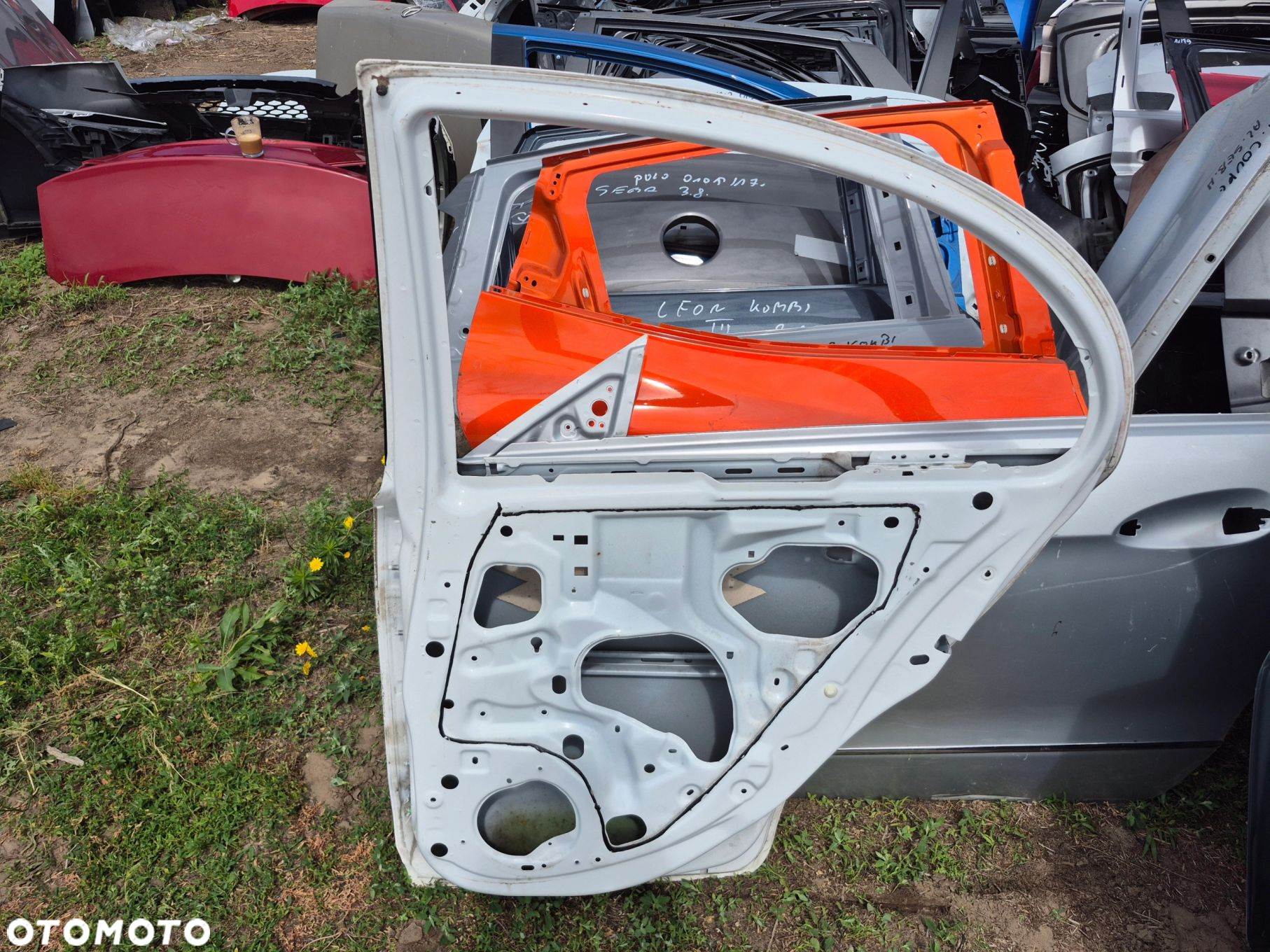 Drzwi Nissan Micra K13 2010-2017r. Tył Prawy - 2