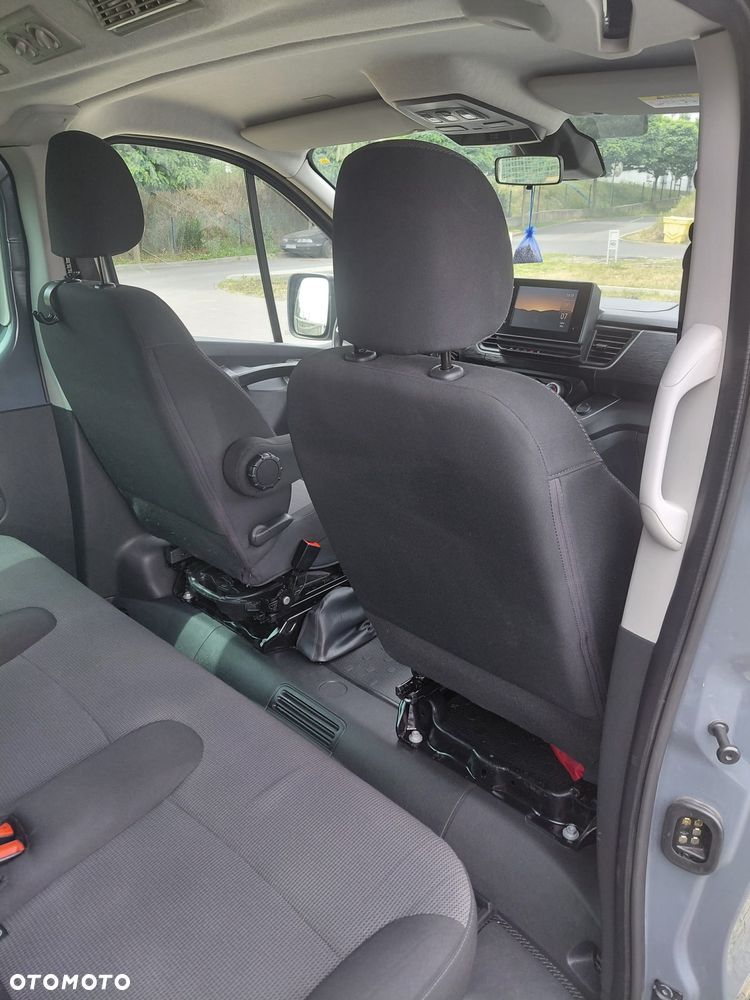 Renault Trafic Grand 2.0 dCi Escapade - 7