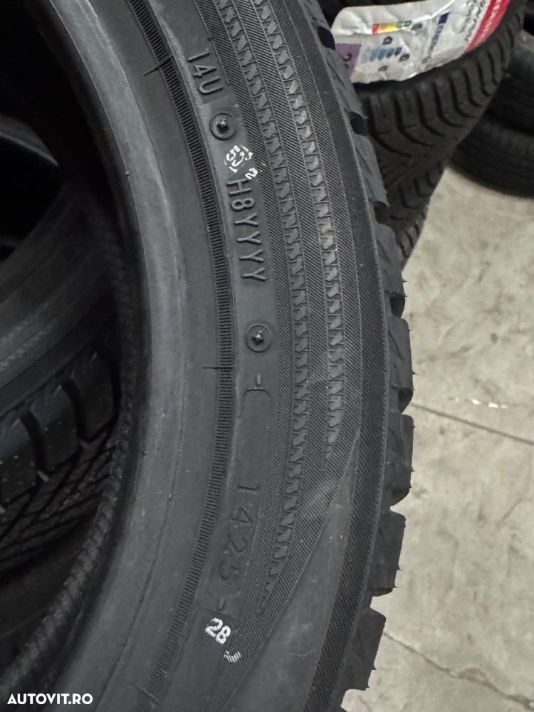 Vând 4 anvelope 225/45/17 Yokohama de iarnă noi - 4