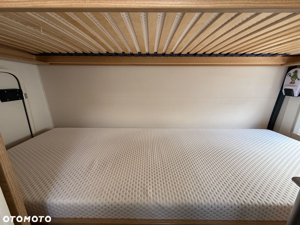 Dethleffs Camper 500 QSK Nomad Aero - 32