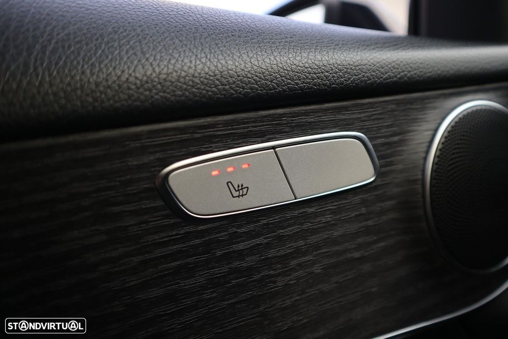 Mercedes-Benz GLC 300 de Coupe 4Matic 9G-TRONIC AMG Line - 32