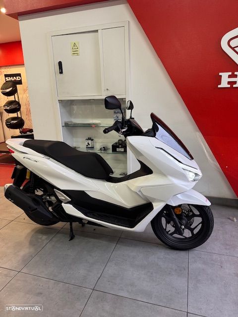 Honda PCX125 DX - com conetividade - 6
